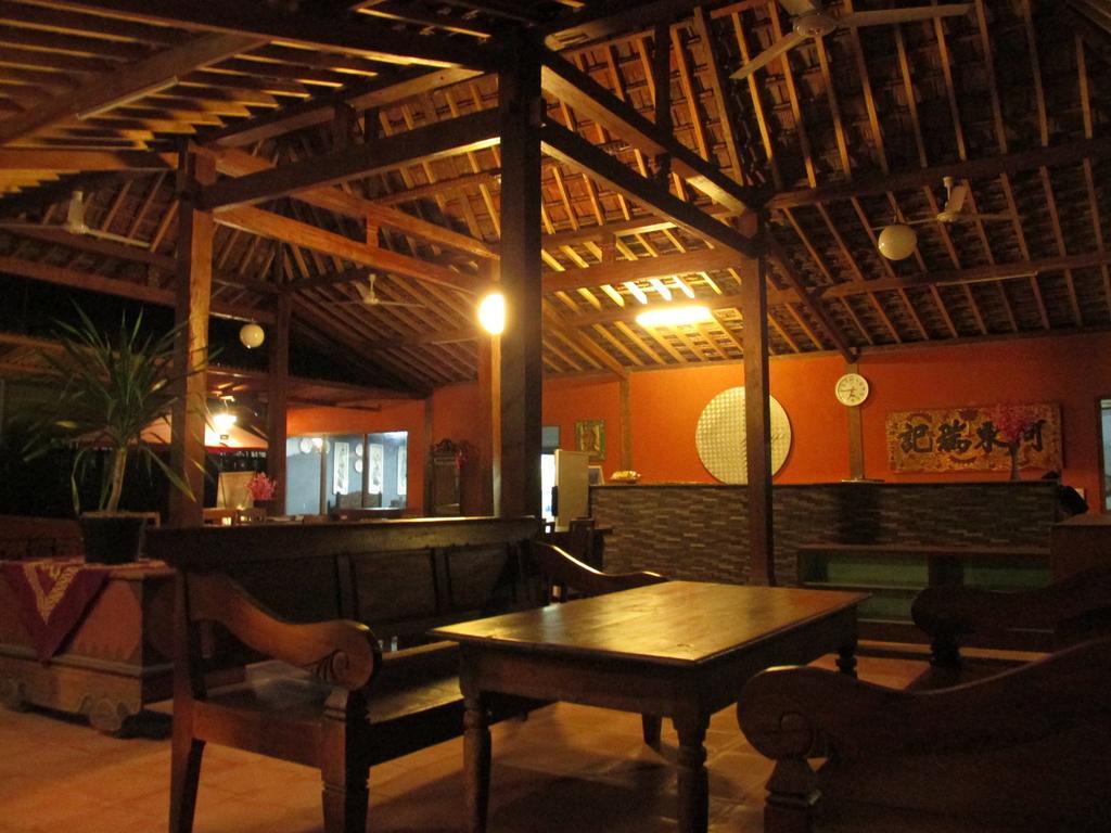 Cempaka Villa Magelang Exterior photo