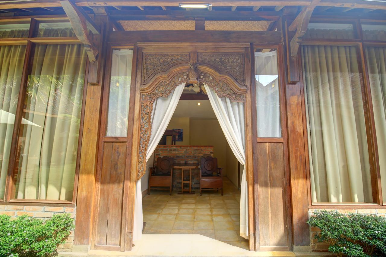 Cempaka Villa Magelang Exterior photo